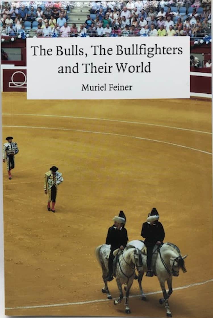Libro "The Bulls, The Bullfighters and Their World"